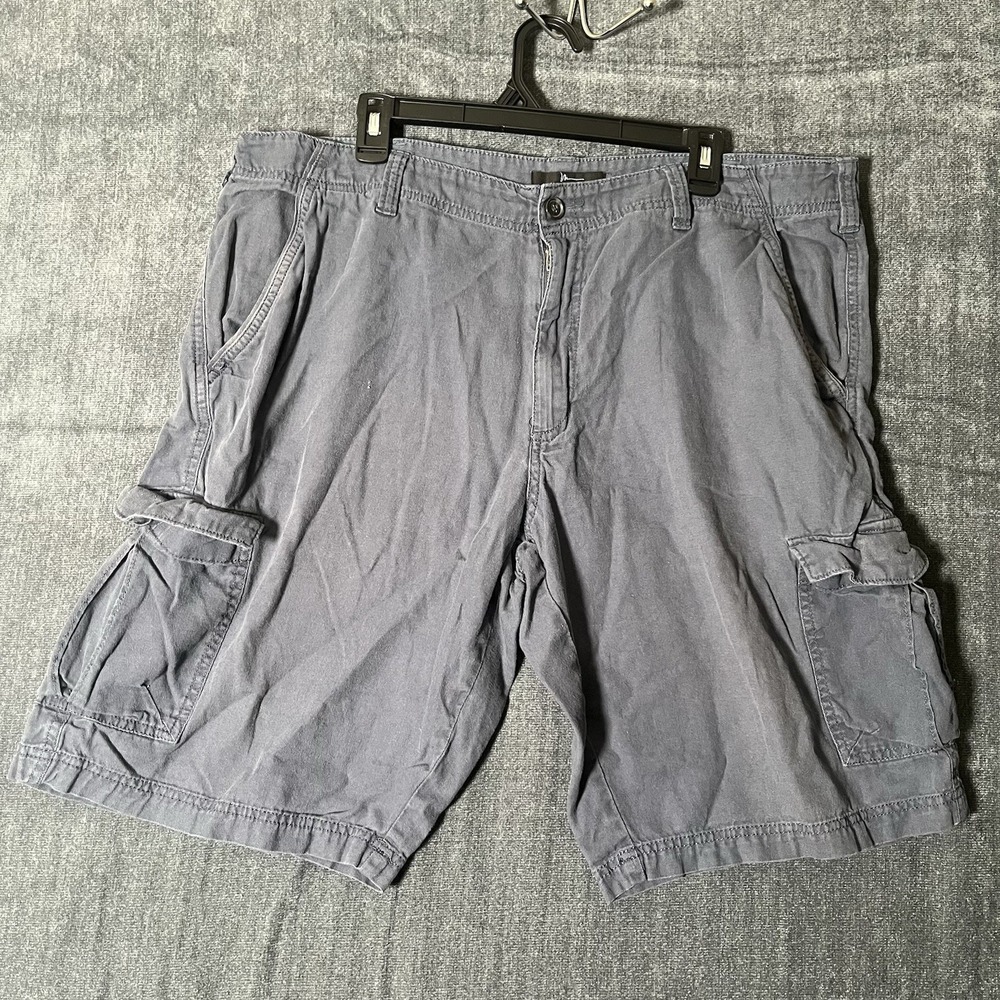 Marc Anthony Mens Cargo Shorts Size 40 Gray Casual Flat Front Flawed Read